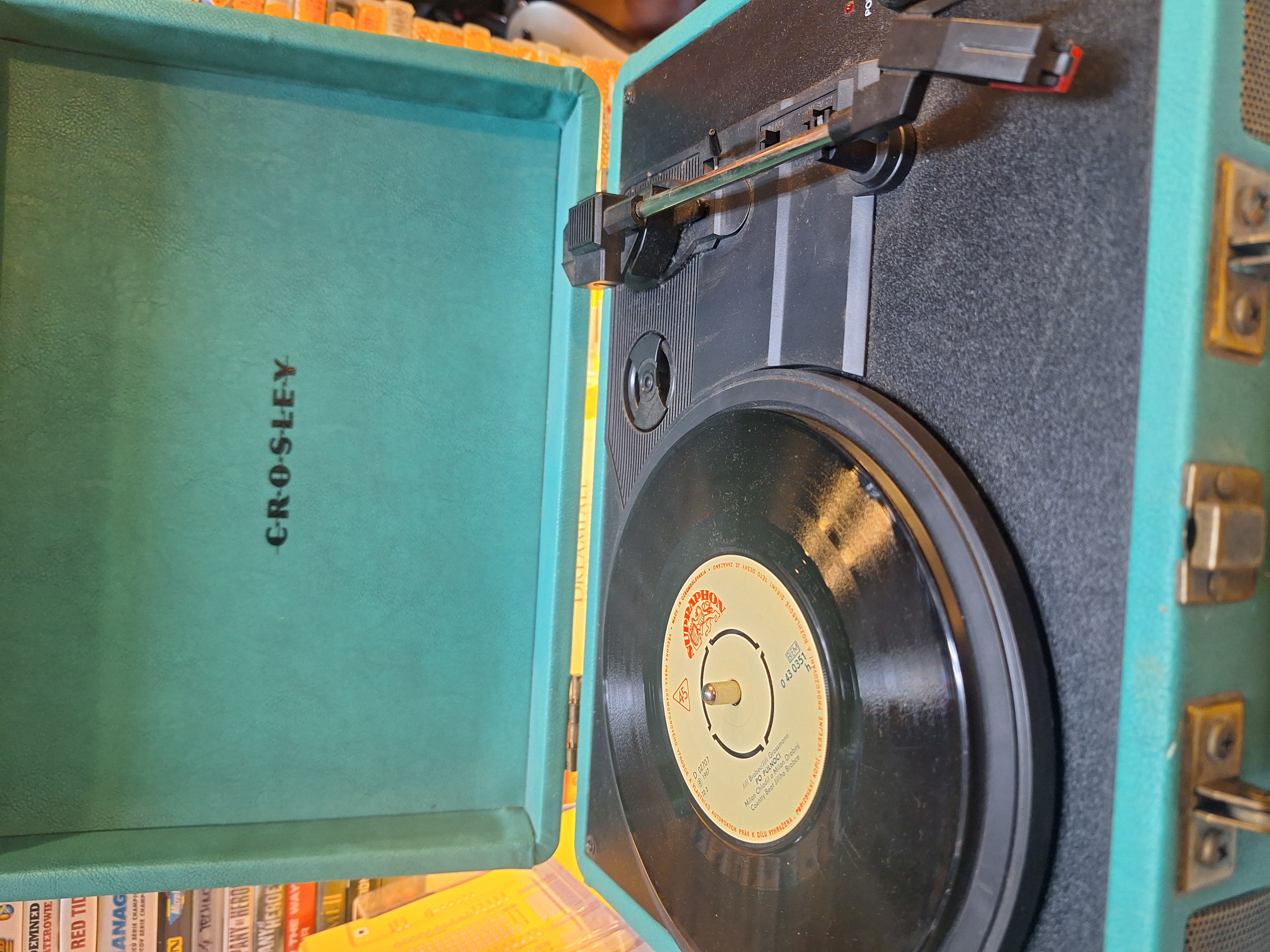 Crosley Cruiser Plus zelený