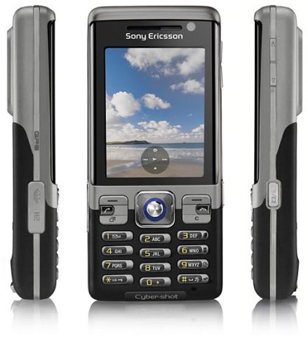 Sony Ericsson C702